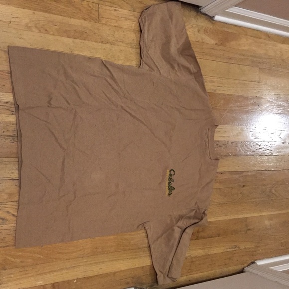 NWOTs CABELA'S S/S deer shirt MED - Picture 1 of 5